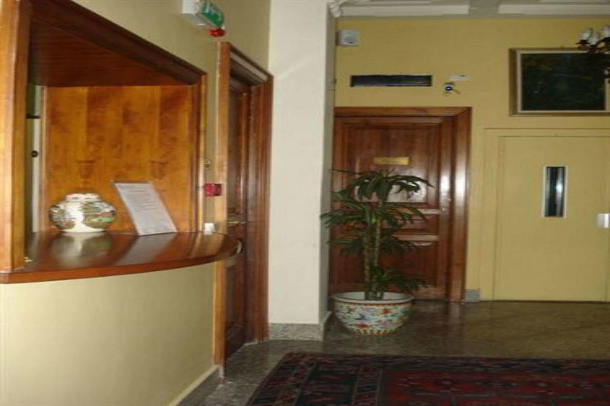 Hotel La Residenza Messina Esterno foto