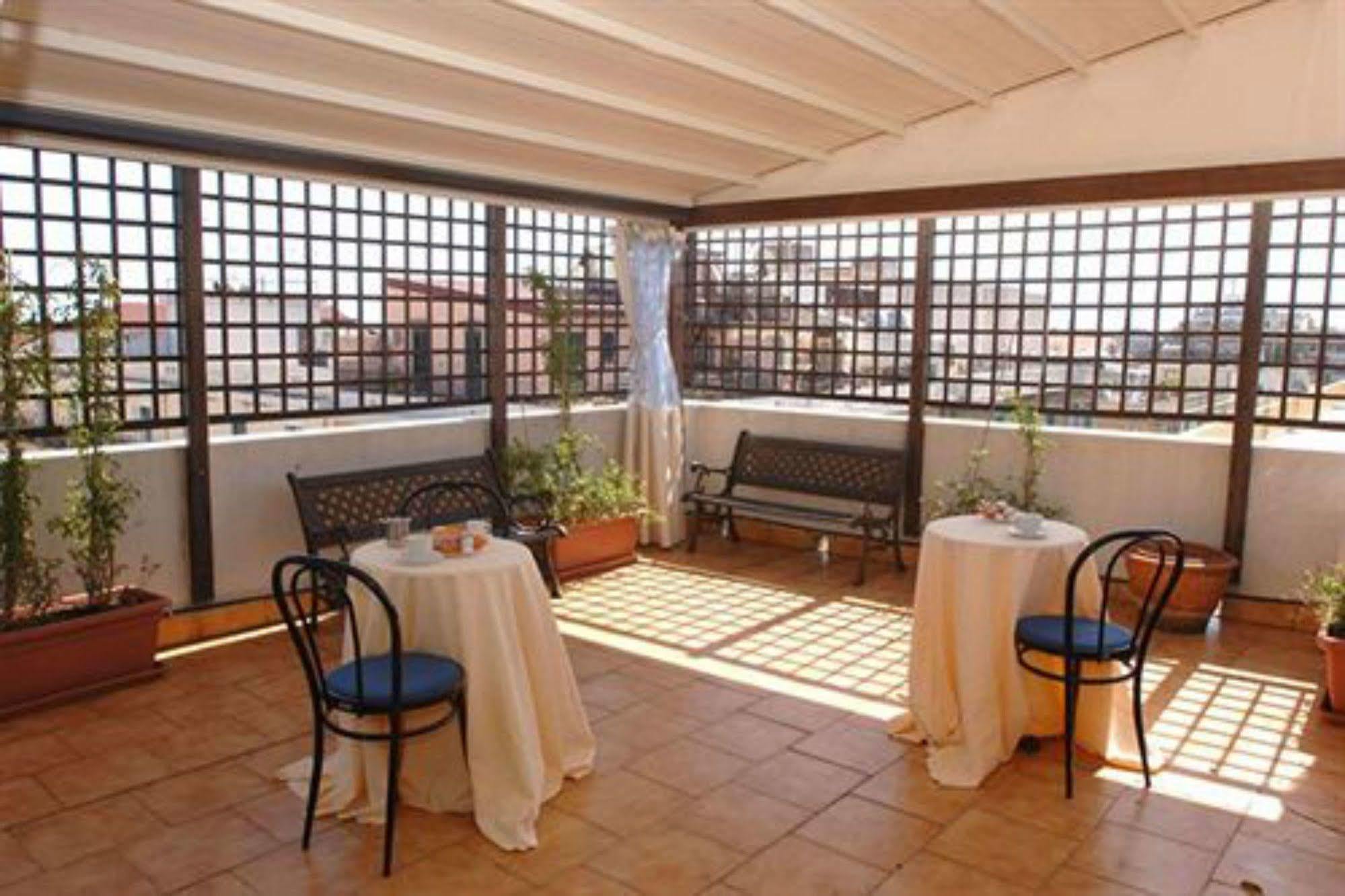 Hotel La Residenza Messina Esterno foto